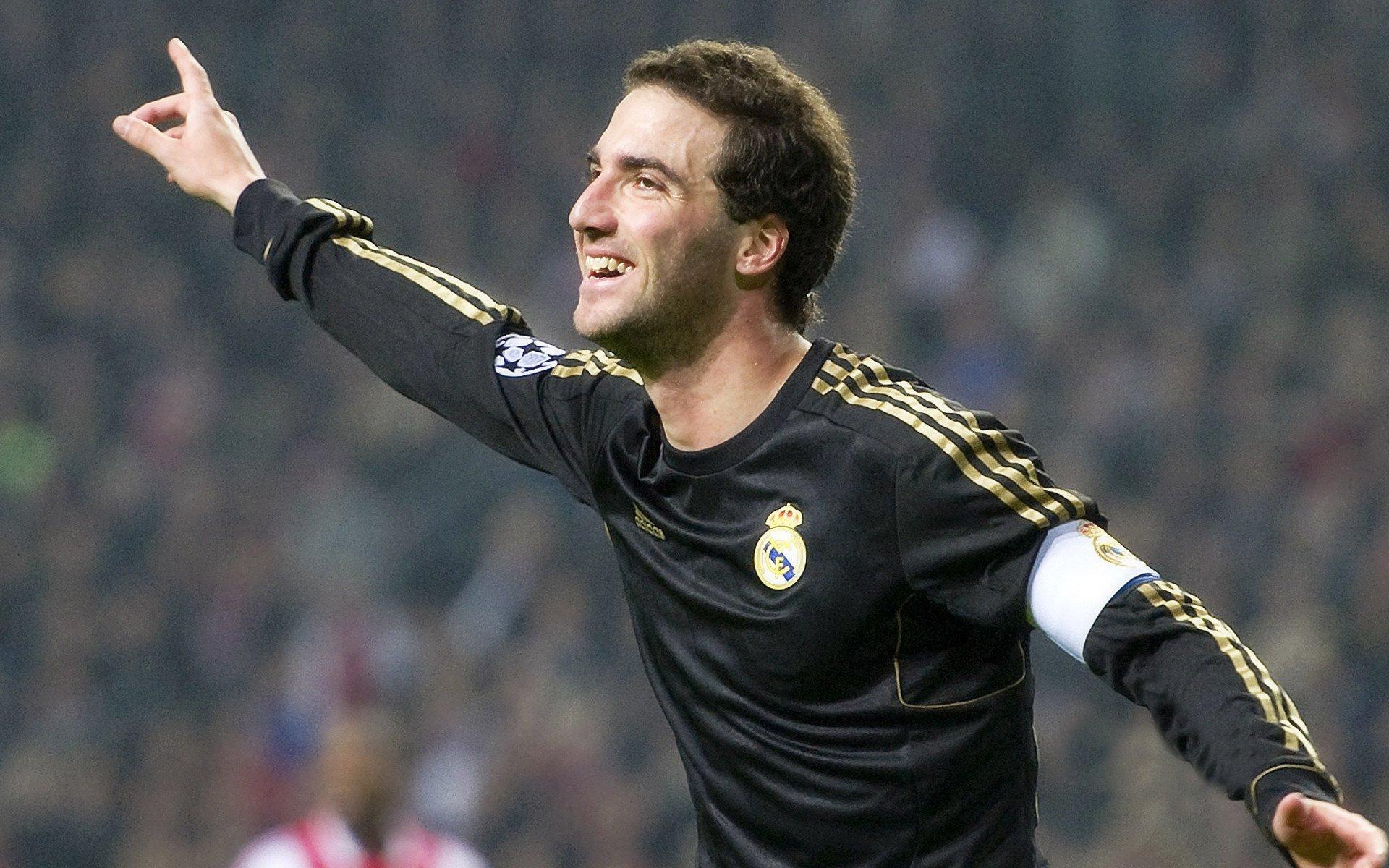 德天空独家,拜仁慕尼黑持续关注莱比锡攻击手恩昆库,今夏引援棋局再添变数